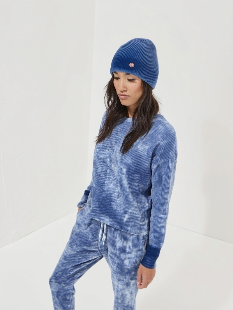 Hand-Dyed Cotton Beanie – Indigo Dip-Dye