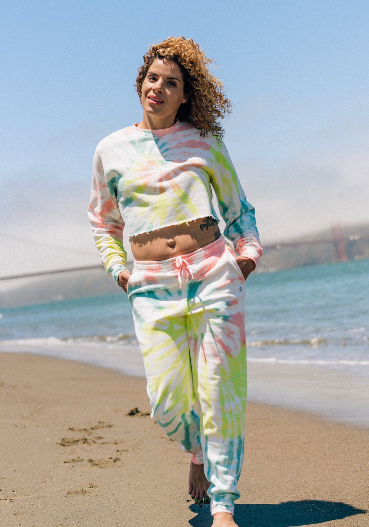 Tie-Dye Crop Sunset Boyfriend Fleece Sweatshirt – Rainbow Sherbet